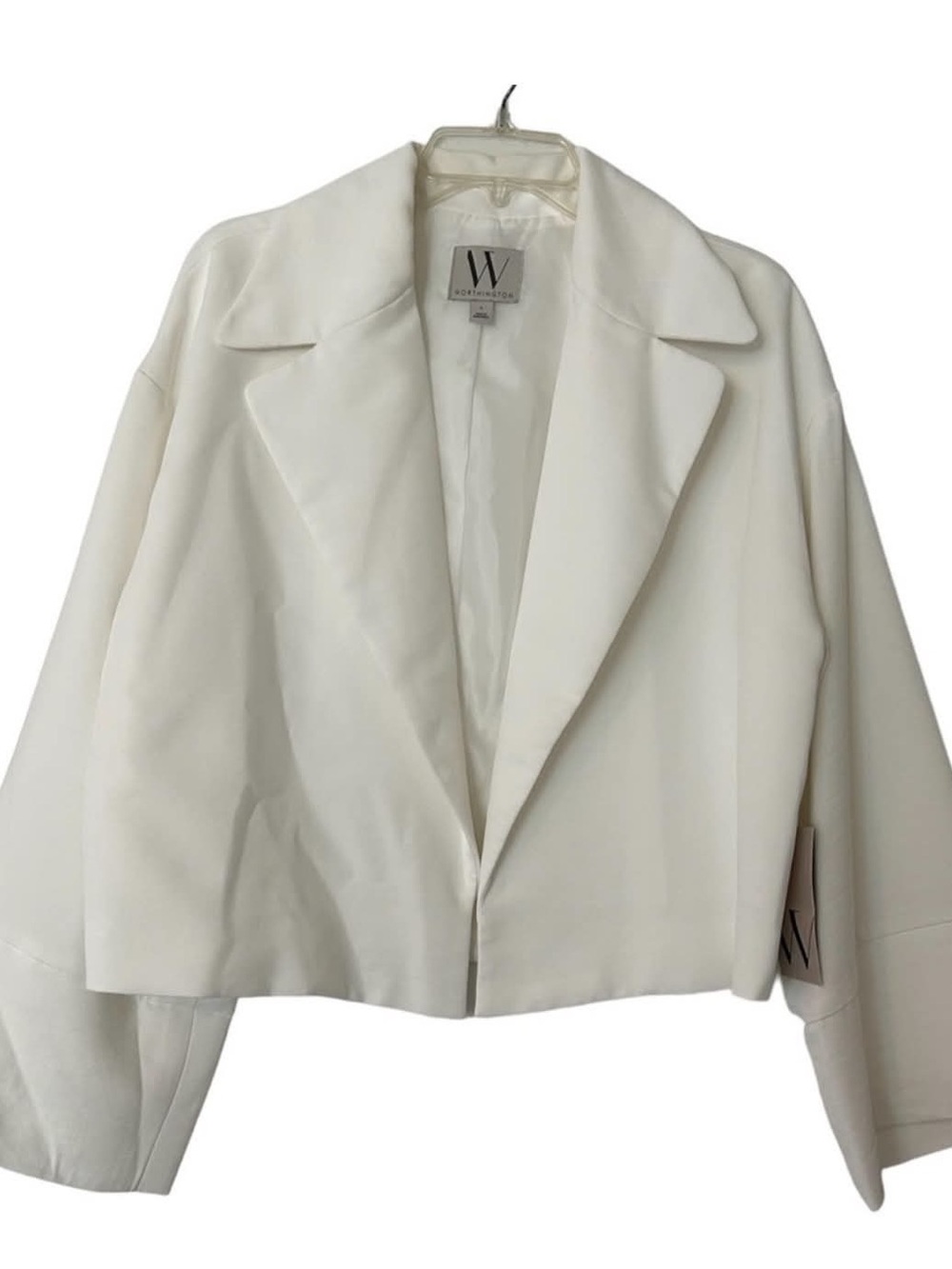 Worthington White Cropped Blazer with Wide Lapel